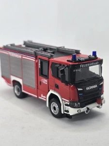 Scania ALLRAD Ziegler Feuerwehr Fertigmodell 1:87 H0 - Bild 1 von 8