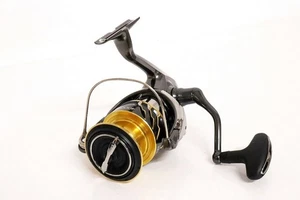 Used SHIMANO 20 Twin Power 4000XG Spinning Reel JP - Picture 1 of 3