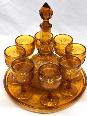 Винтажный ИНДИЙСКИЙ СТЕКЛЯННЫЙ ТИАРА 11 шт. СЭНДВИЧ ЯНТАРЬ коктейльное вино графин комплект - Изображение 1 из 4