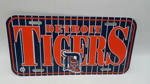Vintage Wincraft Plastic Front License Plate Car Tag Detroit Tigers MLB - Picture 1 of 2