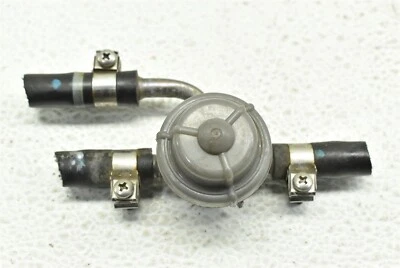 08-14 Subaru WRX STI Regulador de presión de combustible Amortiguador Amortiguador 2008-2014 Foto 1 de 4