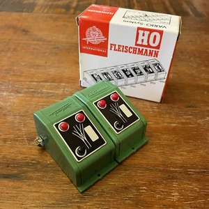 HO & N Scale Fleischmann Piccolo 6925 3 Way Turnout Switch Controller - Picture 1 of 9