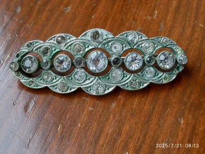  SPILLA OVALE DECÒ cm 5,2 x 2 CON 5 GRANDI CRISTALLI CENTRALI E ALTRI A CONTORNO - Immagine 1 di 4