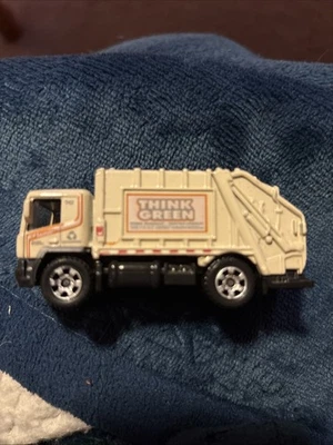 Matchbox think green garbage truck 2008 Preowned MB742 - Image 1 of 4