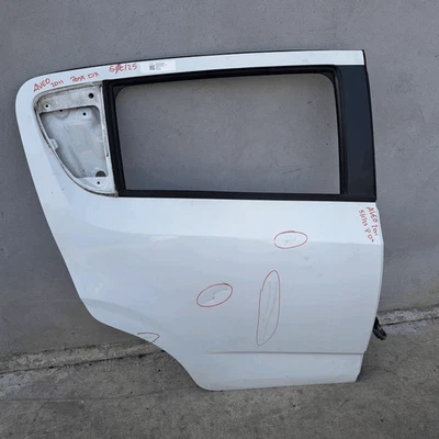 Postamt. Rechts CHEVROLET (DAEWOO) AVEO (T300) 1.3 diesel S&S (55Kw) Ber. - Bild 1 von 4