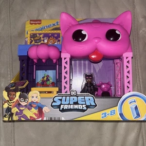 Imaginext DC Super Friends Catwoman Playhouse Playset with Figure & Accessories - Picture 1 of 4