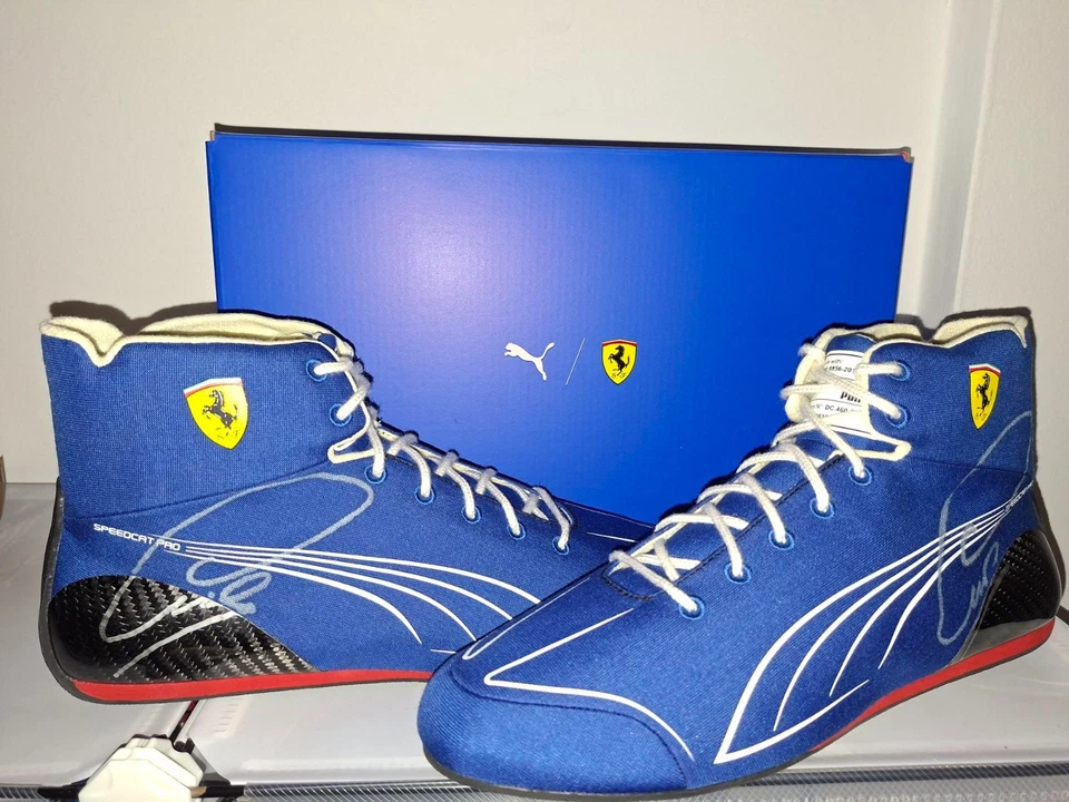Original Puma Monza F1 Scuderia Ferrari Speedcat Pro signed by Lewis Hamilton - Image 1 of 1
