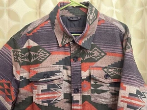 XL AMERICAN EAGLE Southwest Flannel Quilt Lined SHACKET Shirt Jacket USED ONCE - Picture 1 of 8