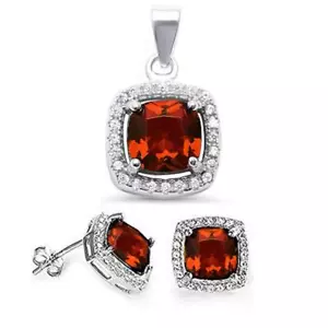 3.50ct Garnet & CZ Halo .925 Sterling Silver Earring & Pendant Set - Picture 1 of 2