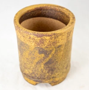 Japanese Unique Handmade Round Cactus & Succulent Pot + Mesh - 3.5"x 3.5"x 4" - Picture 1 of 4
