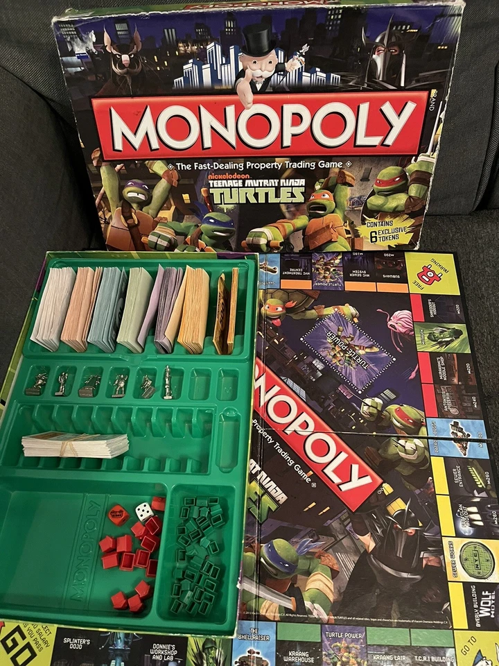 Monopoly TMNT Nickelodeon Version Complete Ninja Turtles - Image 1 of 1