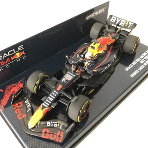 2022 Max Verstappen | Red Bull RB18 | Minichamps Resina 1:43 | GP Arabia Saudita - Foto 1 di 5