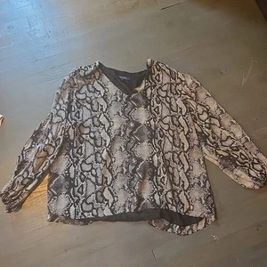  Rachel Roy Damen neu mit Etikett halbtransparent schwarz grau Tiermotiv funkelnd 2x Top.   G - Bild 1 von 10
