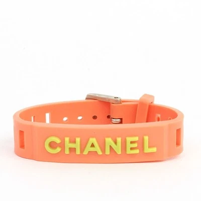 【Chanel】Logo Cinturón Goma Resina/Plástico 【Pulsera】 Foto 1 de 4