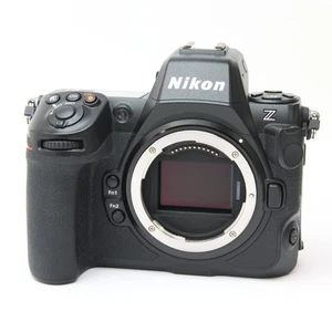 Nikon Z8 45.7MP Spiegellose Vollformatkamera Body #154 - Bild 1 von 12
