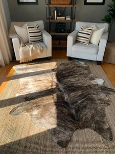 Neu Brindle Rindsleder Teppich exotisch Rindshaut Leder Teppich - durchschnittliche Größe 7X7 Fuß - Bild 1 von 12