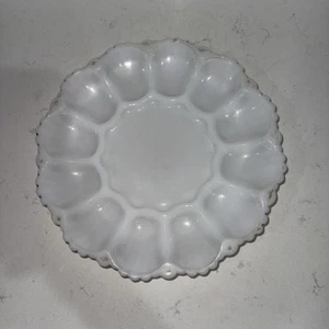 Vintage Anchor Hocking 10" White Milk Glass Deviled Egg Plate - Picture 1 of 5