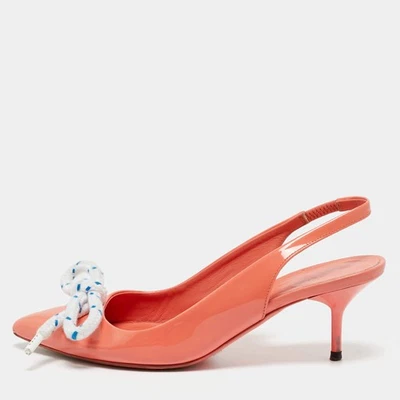 Zapatos de salón Burberry naranja charol fink talla 375 Foto 1 de 4