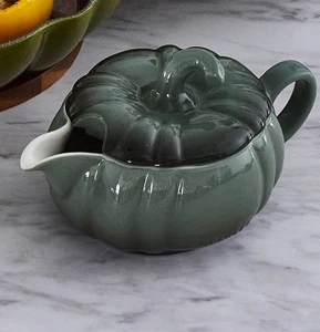 Le Creuset Halloween 2025 Pumpkin Gravy Boat 400ml Thyme Green Stoneware NEW - Picture 1 of 24