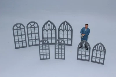 8 Stück Fenster rund  für Altbau für Haus Kirche Gebäude Diorama  1:22,5  Spur G - Bild 1 von 4