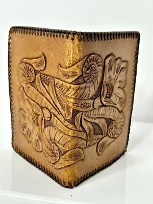 Vintage Hand Tooled Leather Billfold Wallet - Image 1 of 4