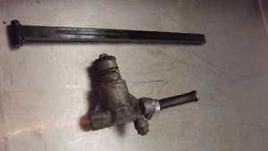 82 Suzuki GS300L Engine Cam Chain Tensioner w Slider GS 300 L T5-2 - Picture 1 of 6