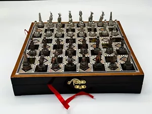 Chess set with a box dedicated to the pieces symbolizing the pharaohs - Picture 1 of 10