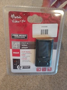 REPRODUCTOR MP3 PORTÁTIL RCA 4GB M5504 CON PANTALLA A TODO COLOR DE 1.8" *Parcialmente Abierto - Imagen 1 de 3