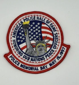 Police Memorial Day, May 1997 Patch P275.D3 - Picture 1 of 3