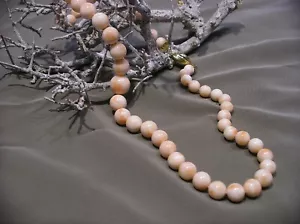 Pink Coral Necklace with 18kt Yellow Gold Clasp - Picture 1 of 5