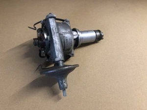 LUCAS 41288 B 47 70 25D DISTRIBUTOR 1969 TO 1974 MGB MG B SPARES OR MAYBE REPAIR - Picture 1 of 14
