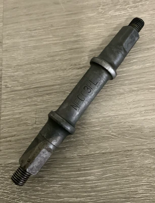 NECO BOTTOM BRACKET SPINDLE BRITISH 68-120 MM - Image 1 of 3