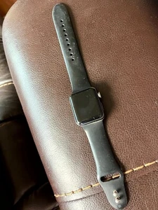 Apple Watch Series 3 38mm USED FOR PARTS - Picture 1 of 4