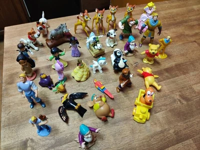 Lote Mixto Juguetes Disney 34 Piezas. algunos vintage  Foto 1 de 4