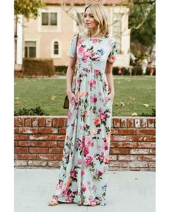 Maxi vestido con bolsillos con estampado floral Making Memories como nuevo - Imagen 1 de 9