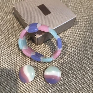 Avon Pastel Parfait Bracelet And Earring Set ~ Vintage 1988 - Picture 1 of 4