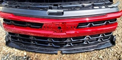 Chevy Silverado 1500 2022-2023 parrilla OEM-GENUINO GM ROJO - NUEVO ESTILO Foto 1 de 3