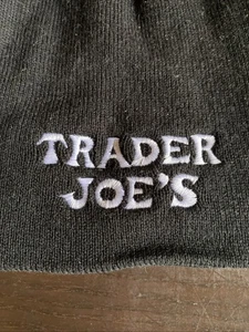 Trader Joe’s schwarze bestickte Beanie - Einheitsgröße - Bild 1 von 2