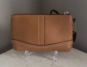 Vintage Coach Brown Pebbled Leather Top Zip Closure Wristlet Clutch Wallet ๐ฅ๐ฅ - Picture 1 of 5