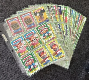 GARBAGE PAIL KIDS 2016 AMERICAN AS APPLE PIE COMPLETE GREEN 220-CARD SET! TRUMP - Picture 1 of 3