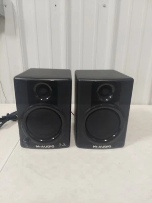 M-Audio AV 40 Studiophile Desktop Reference Speakers. Tested, Works Great #3065 - Image 1 of 4