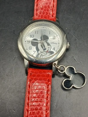 Reloj analógico de cuarzo para mujer Disney MK1018 Mickey the Mouse Foto 1 de 4