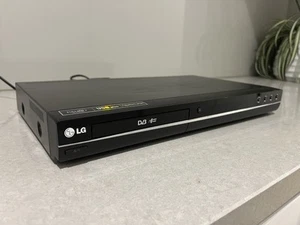 LG DVB-T DVD RECORDER DR386D - Picture 1 of 15