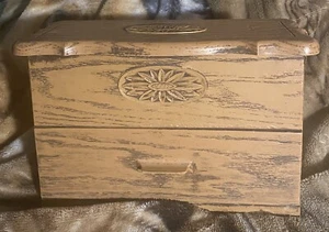 Vintage MCM LERNER Plastic Faux Wood Recipe Jewelry Sewing Box 8 x 11 x 4.5" - Picture 1 of 12