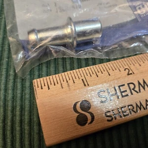 NEW GM PVC VALVE SMALL - Picture 1 of 1