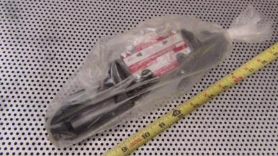 Toyooki Solenoid Directional Control Valve HD3-3W-BCA-025B-WYD2 - New