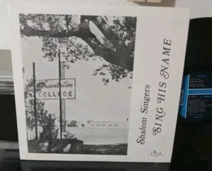 SHALOM SINGERS Presentation College Aberdeen, SD LP PRIVATE XIAN CHRISTIAN FOLK - Foto 1 di 2