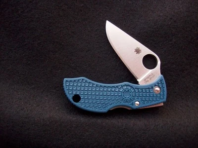 Spyderco Cobalt Blue Manbug  Pocket Knife - Image 1 of 3