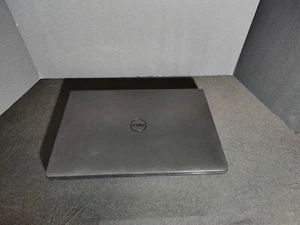 Dell Inspiron 15 laptop - Used, no hard drive but in great condition - Afbeelding 1 van 11