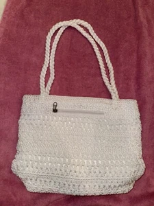 White Knit Purse - Brand: Lina - ENDING 7/31/25 - Picture 1 of 5
